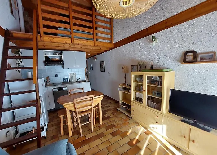 Les Hameaux 115 Ferienhaus *
